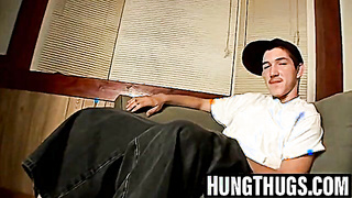 Gigantic dicked Dueces showcases off his ruthless hump drive