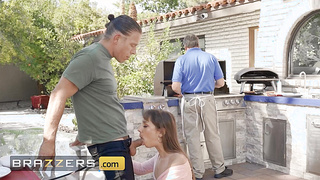 BRAZZERS - Tommy King Enjoys Getting Her Cock-squeezing Shitpipe Smashed By Her Neighbour's Pulsing Meatpipe
