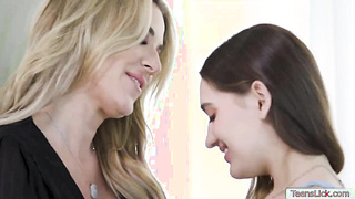 Stepmother gets her caboose gobbled and coochie frigged by stepteen