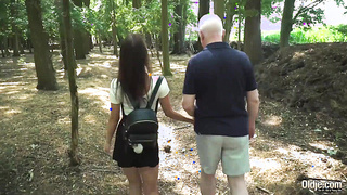 After walk turns into hard-core bang sesh in public aged young