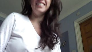 Mother Boinks You In Virtual Reality