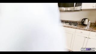 Trampy hosuewife enjoys to cheat