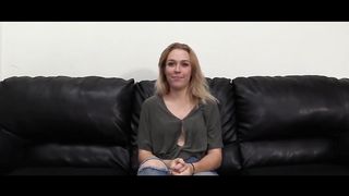 Super-Naughty slut likes vagina shagging and getting off