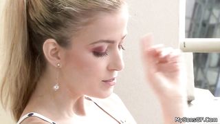 Pigtailed ash-blonde nymph caught hotwife