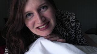 Chatting Naive Mother into a sucky-sucky