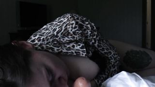 Chatting Naive Mother into a sucky-sucky