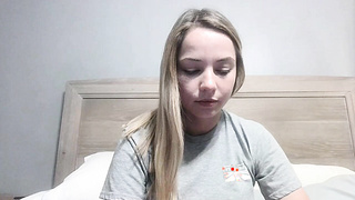 babyfayced bree fake penis jizz flash (Niki Vixen)