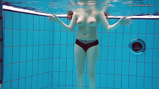 Underwater mermaid Vesta insatiable teenager