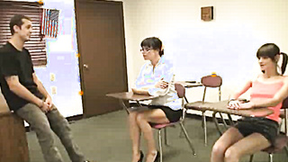 Angie Nior And Teenage Chloe SeemomSuck