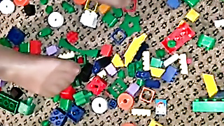 Killer nylon soles ambling on legos