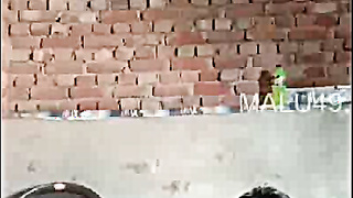 Indian Mummy affair with awara Dude