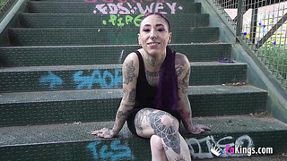 Public & highly joy: That's what Barbara Morello is looking for at fucky-fucky!