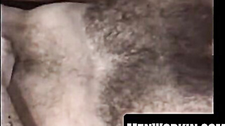 This culo pirate wanks himself with sloppy fun