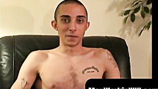 MenWorkinXXX.com - Slim amateur blows a load in his mitt after powerful solo onanism