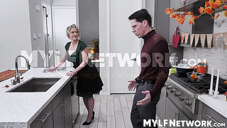 MYLFNETWORK - Ultra-kinky Rion King wedges his rock-hard immense beefstick into the red-hot snatch of towheaded cougar Dee Williams (Sin Dee Williams)