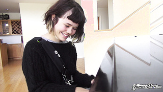 Yhivi To Have Fuckfest With James Deen