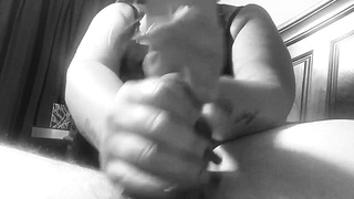 Cougar plays with man sausage during delicious hand job