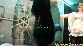 Bitchy erotic honies rail