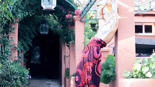 Sunny dance (Sunny Leone)