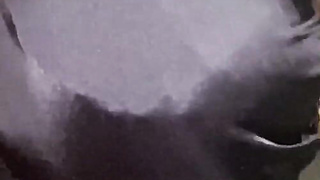 Batman comebacks fuckpole in her jaws