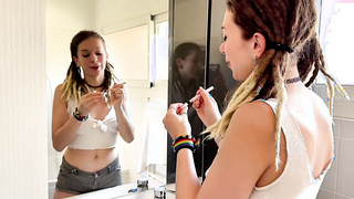 Eva, 30, Luvs To Be The Center Of Attention Of These Fellahs