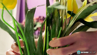 Flowers, A BIG BLACK COCK And A Internal ejaculation - Sable Renae