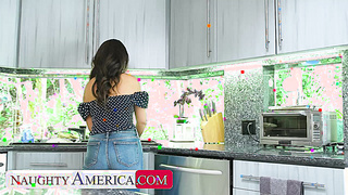 Insatiable COUGAR Kiki Klout Wants You Want To Screw Her Hooters, Hatch, And Raw Poon