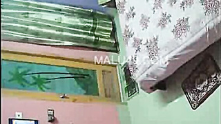 Uber-cute Indian Mal Romance and Ridding and Pummeling