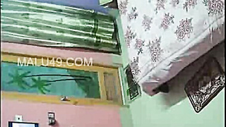 Uber-cute Indian Mal Romance and Ridding and Pummeling