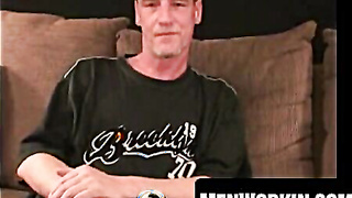 Mature arse bandit plumbs his man-meat while finger-tickling his fuckhole