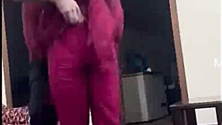 Ultra-cute Indian Gal Smooching Showcases Her Bare Figure For BEAU and Boinking