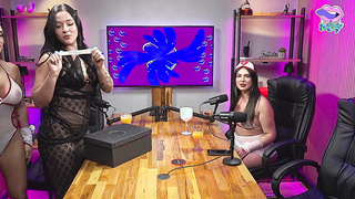 CLARA WELLEN AND TALUANE GETTING IT ON WITH A SUPER HOT BROWN-HAIRED