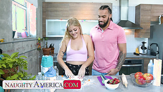 Super-cute Blond Jill Taylor Enjoys Her Pie Crammed With Mayo - Juliana Grandi