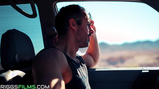 Fit Kitty Gets Creampied In The Desert