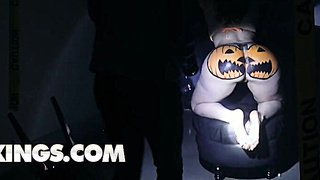 REALITY KINGS - Risky Finds Himself Cornered On The Sofa For A Halloween Threeway With Anna Claire Clouds & Sisi Rose - Malisa Moir