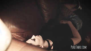 Trendy ash-blonde cougar stunner Cherie engages in a hard-core plow