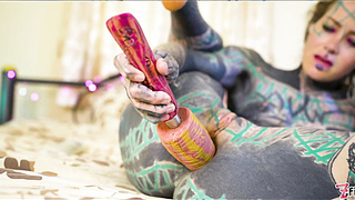 Tat Doll Jerking, Finger-tickling Her Vag And Donk