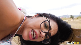 BANGBROS - Julia De Lucia Is In Desperate Need Of Some Fuckpole In Her Bum So She Smashes In Public