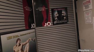 Laun Phillipres is a perv.