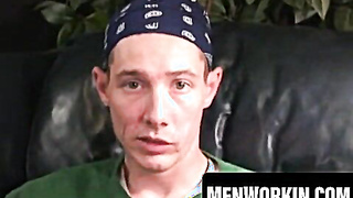 Bumder wolf flaunts figure and XXL pink cigar while fapping