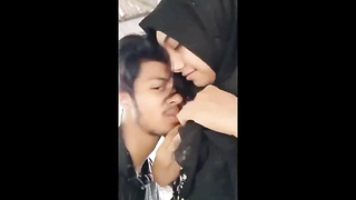 Desi Indian bhabhi Affair with Manager 3