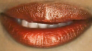 Allysin Wonderland Smashing In The Bed With Her Underwear - Juliana Grandi