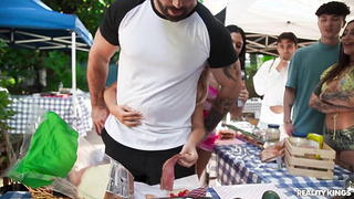 Money Chats - Lustful Foods