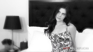 Steamy Mummies Boink - Sumptuous Theodora Getting Mighty Snatch Smashing!