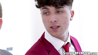 Milfs Vivianne De Silva and Sydney Paige are enticed into a senior and young bang festival (Jimmy Michaels, Vivianne DeSilva)