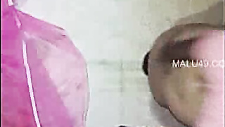 Super-cute Indian Mal Flashes her Knockers and Smashing