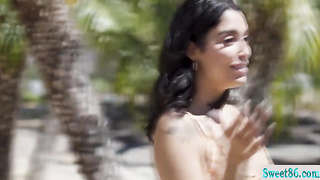 Pretty beautiful g/g honies smooching and labia eating three way (Vanessa Sky)