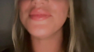 Swedish OnlyFans Modell Pokes a Stranger/Aficionado at Motel (Svensk)