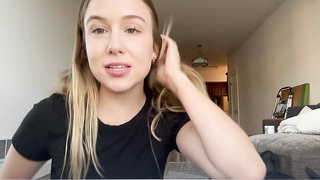 nice nymph floods her room with her splatter