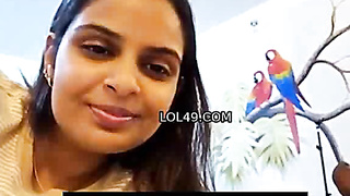 Nice Tamil Lady Demonstrates her Bare Bod and Pounding